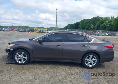 2014 Nissan Altima 2.5 Sv z USA, uszkodzony, nr VIN 1N4AL3AP3EC164749